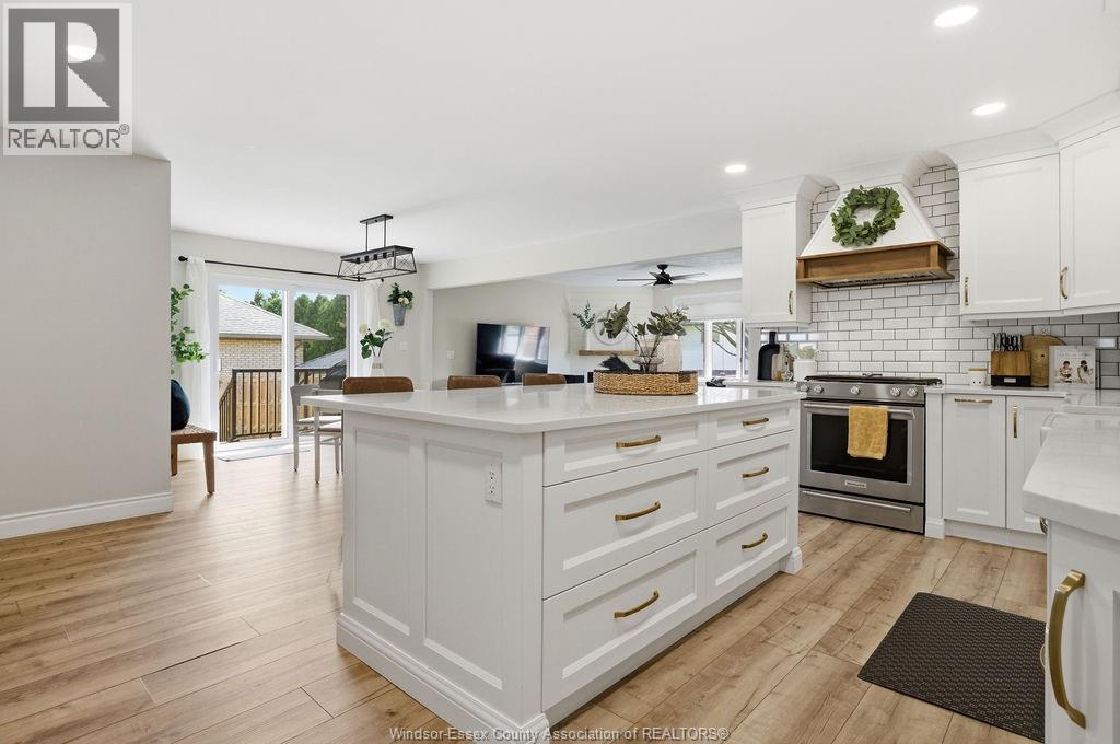 12311 Vickery Lane, Tecumseh, Ontario  N9K 1B5 - Photo 6 - 26008705