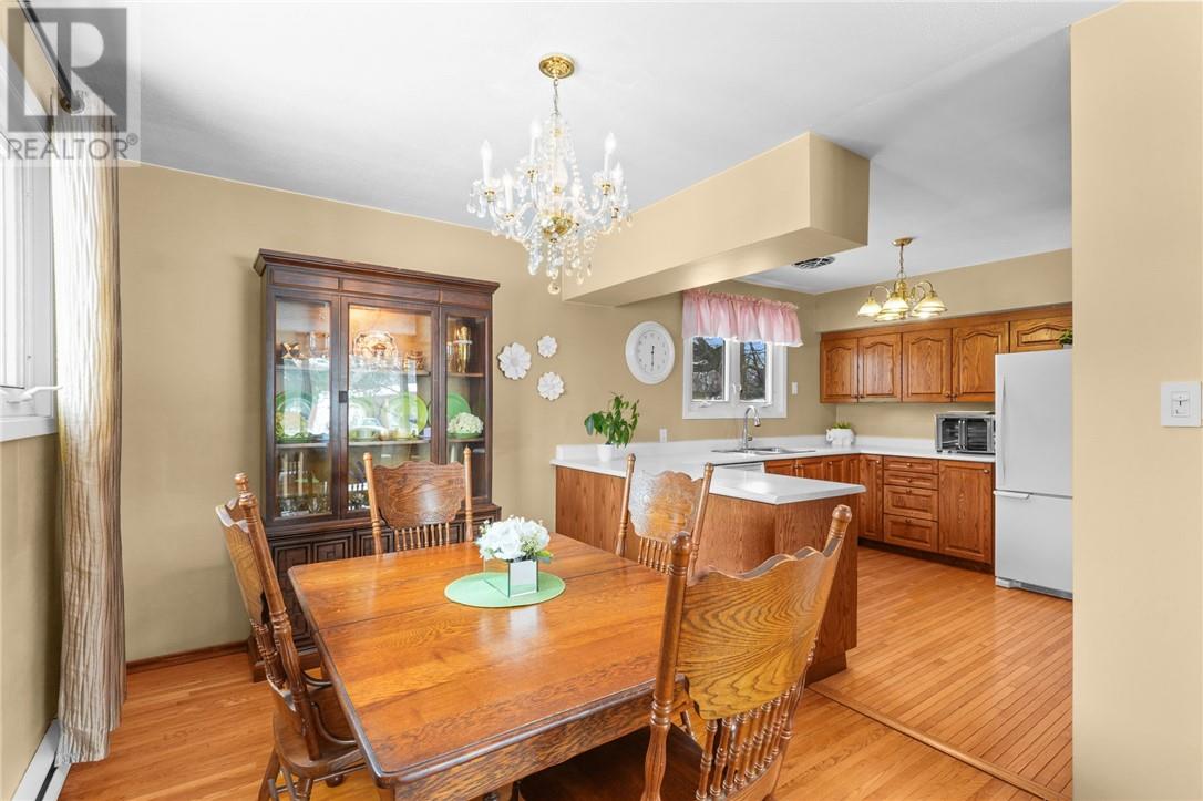 1618 Canterbury Street, Sudbury, Ontario  P3A 1J2 - Photo 3 - 2127038