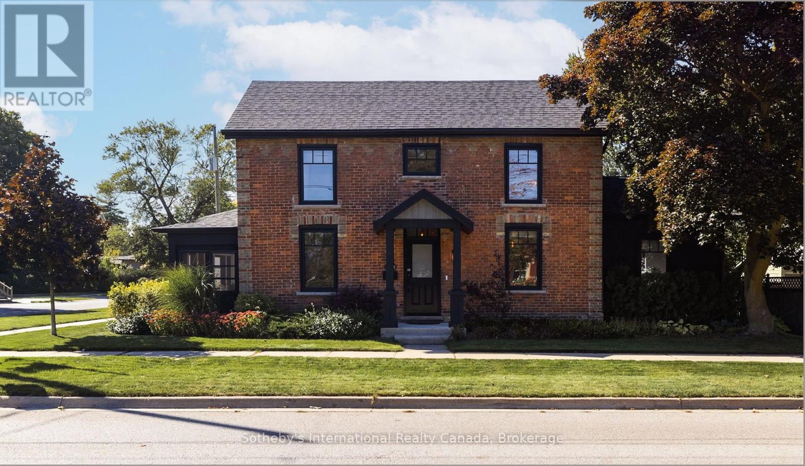 258 MAPLE STREET, Collingwood, Ontario