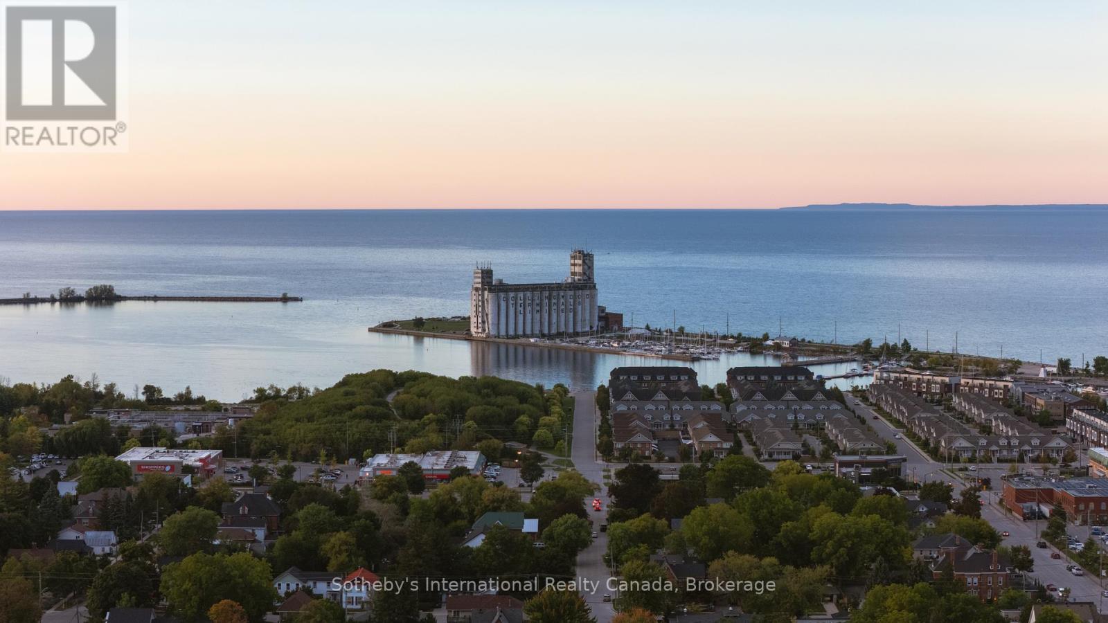 258 Maple Street, Collingwood, Ontario  L9Y 2R2 - Photo 50 - S13023800