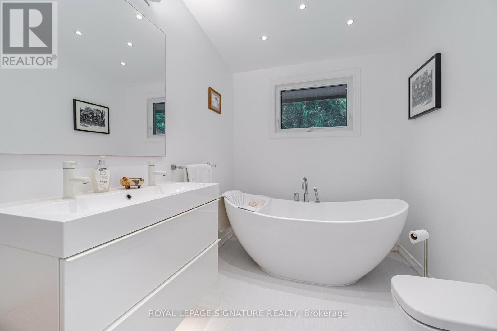 3225 Greenwood Road, Pickering, Ontario  L1X 0J3 - Photo 19 - E13023824