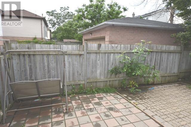 68 Sawdon Drive, Whitby, Ontario  L1N 8A7 - Photo 17 - E13023848