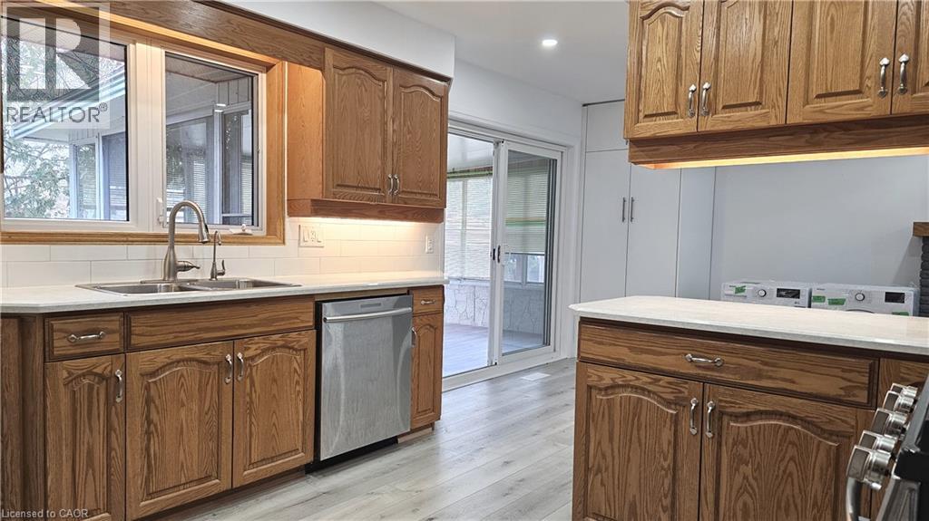 208 Montgomery Road Unit# Upper, Kitchener, Ontario  N2H 3P7 - Photo 10 - 40822378