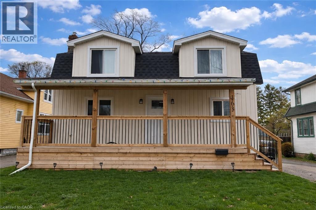 163 Battery Street, Fort Erie, Ontario  L2A 3M2 - Photo 1 - 40820897