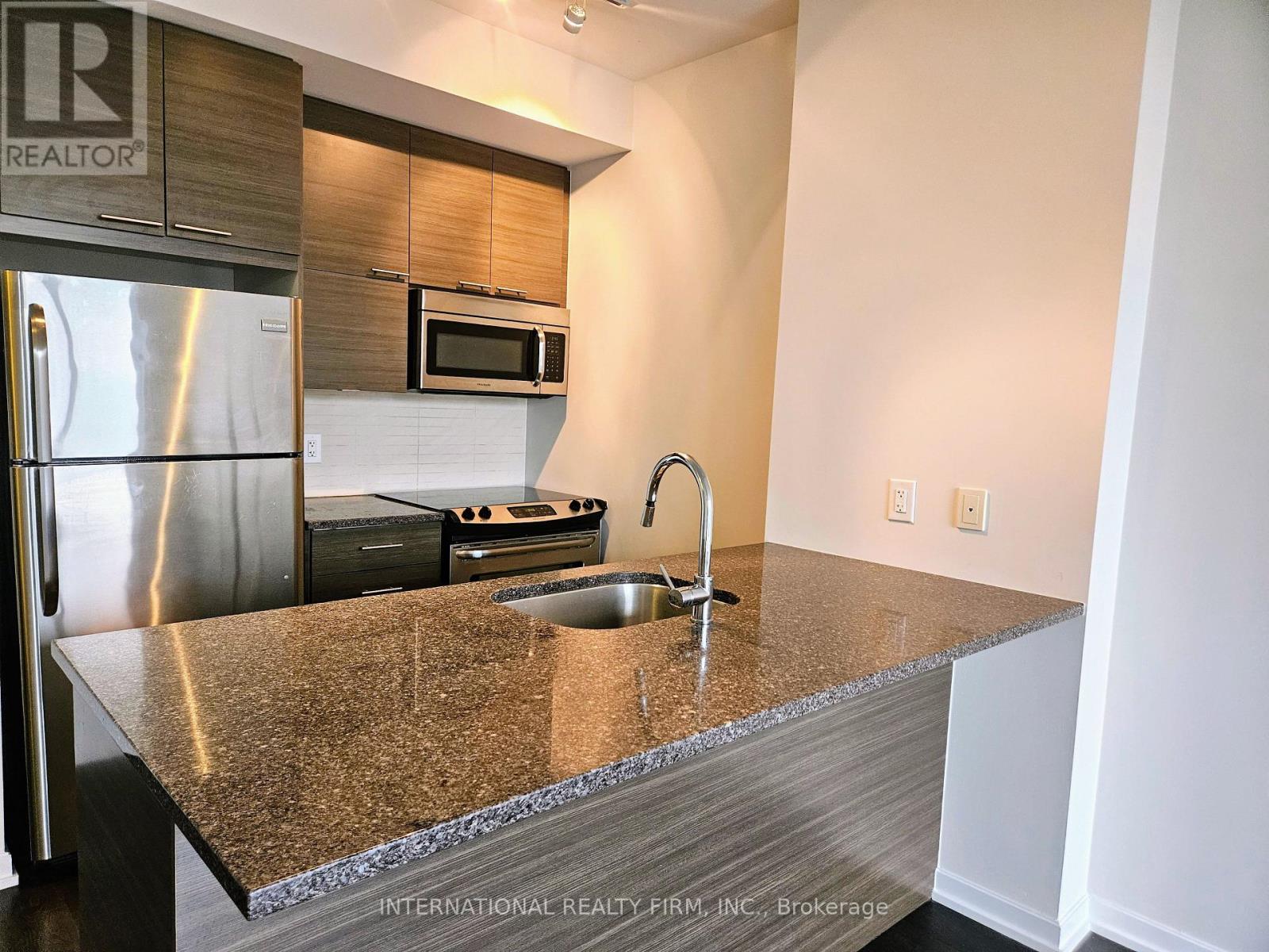 204 - 66 Forest Manor Road, Toronto, Ontario  M2J 0B7 - Photo 5 - C13019346