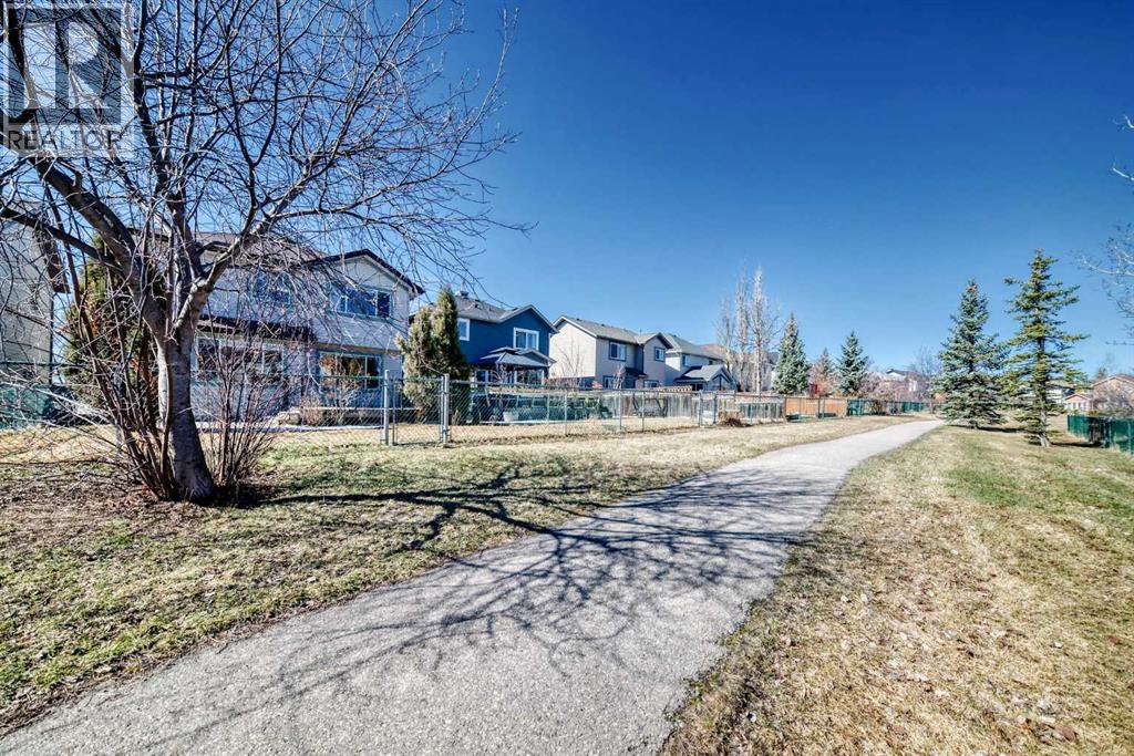 141 Somerglen Way Sw, Calgary, Alberta  T2Y 4B2 - Photo 26 - A2303715