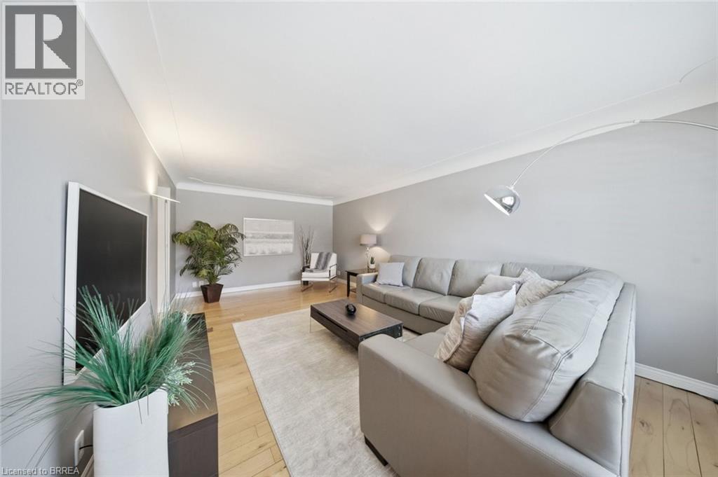 71 Pinecrest Drive, Kitchener, Ontario  N2A 2G6 - Photo 6 - 40816274