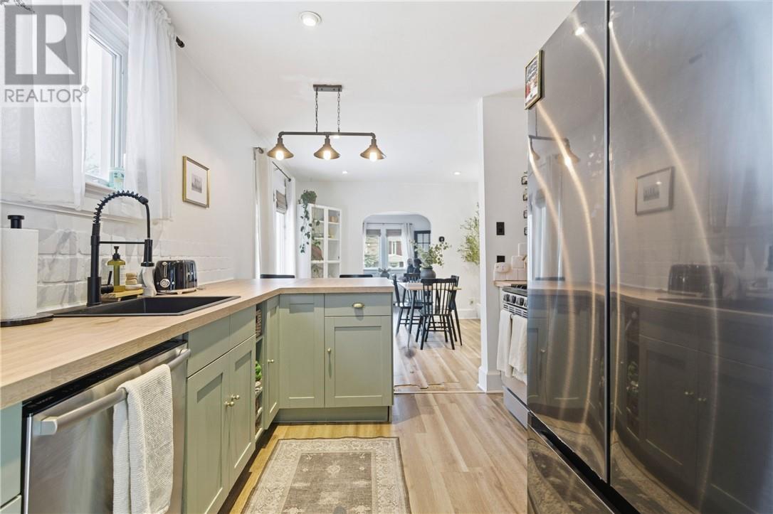 111 Kingsmount Blvd, Sudbury, Ontario  P3E 1K8 - Photo 3 - 2127231