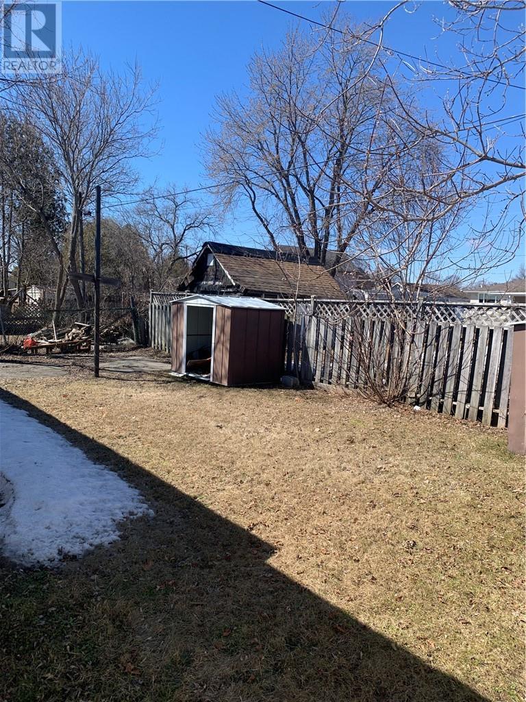 344-346 Secord, Espanola, Ontario  P5E 1J6 - Photo 18 - 2127225