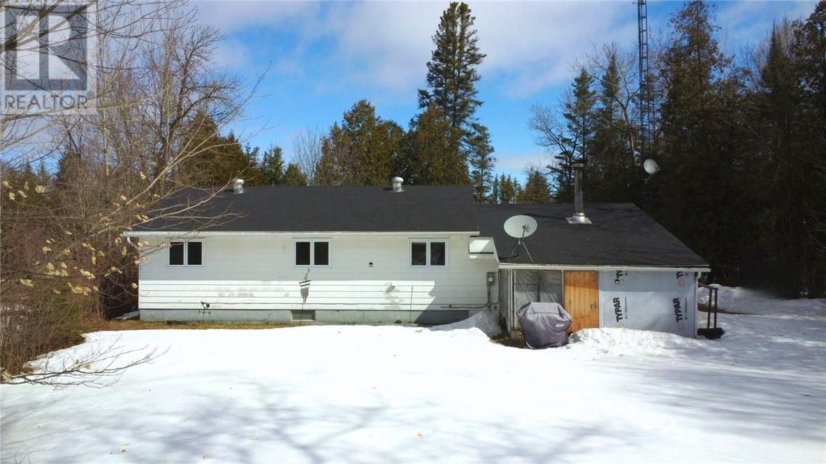 15905 Hwy 540, Evansville, Ontario  P0P 1E0 - Photo 11 - 2127152