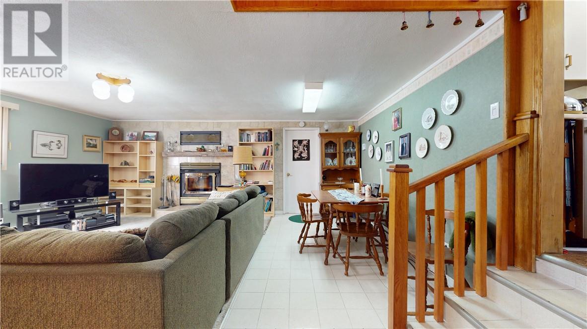 15905 Hwy 540, Evansville, Ontario  P0P 1E0 - Photo 46 - 2127152