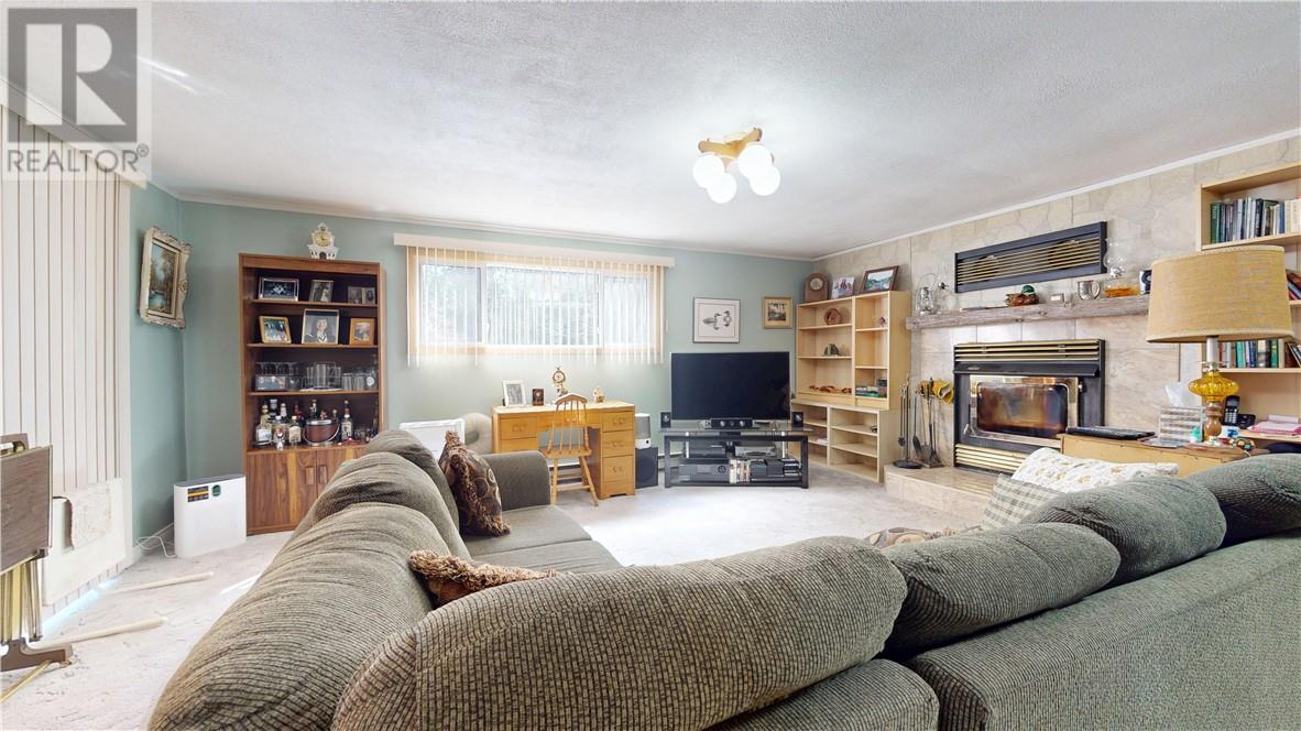 15905 Hwy 540, Evansville, Ontario  P0P 1E0 - Photo 50 - 2127152