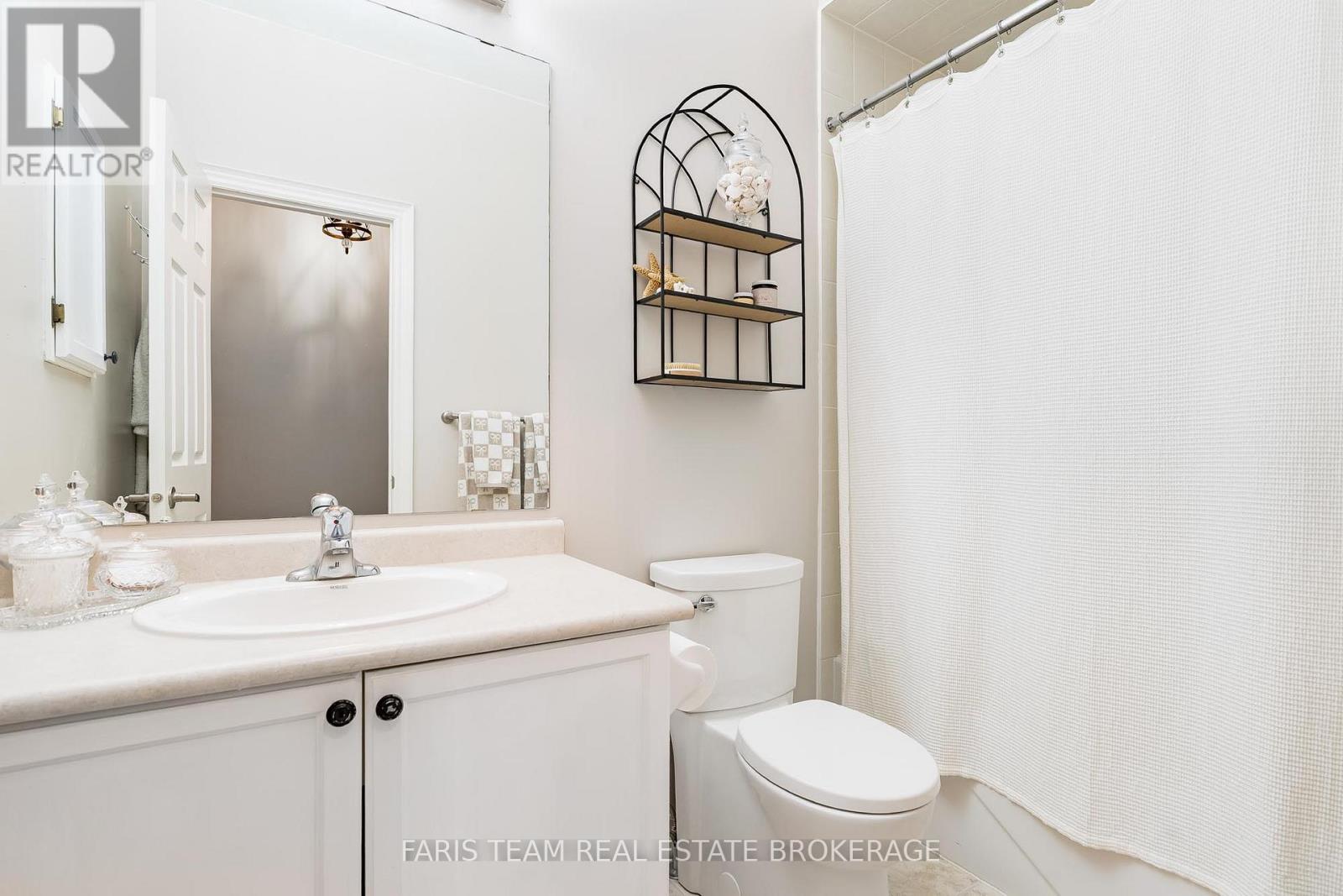 64 Milligan Street, Bradford West Gwillimbury (Bradford), Ontario  L3Z 0A5 - Photo 22 - N13023764