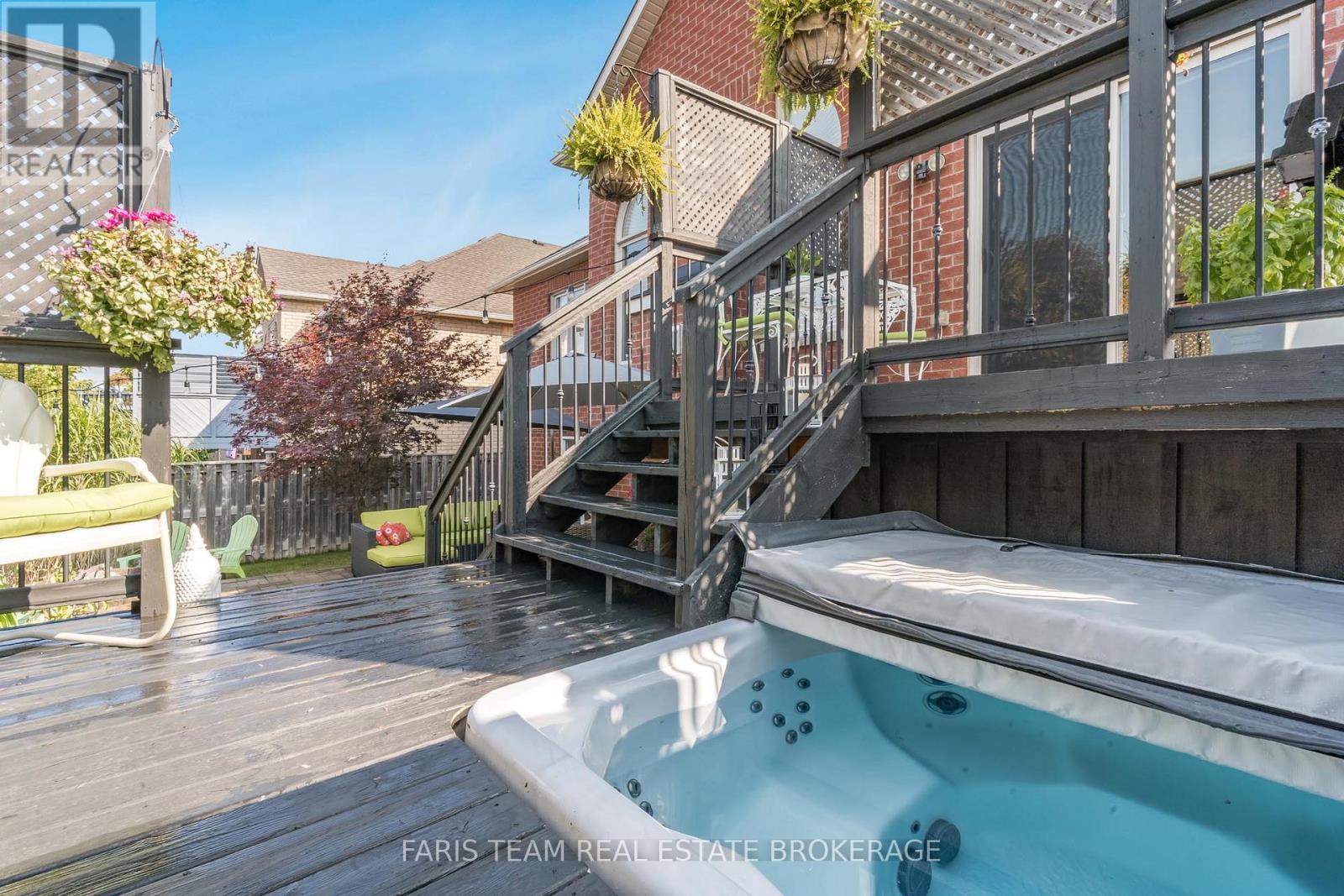 64 Milligan Street, Bradford West Gwillimbury (Bradford), Ontario  L3Z 0A5 - Photo 33 - N13023764