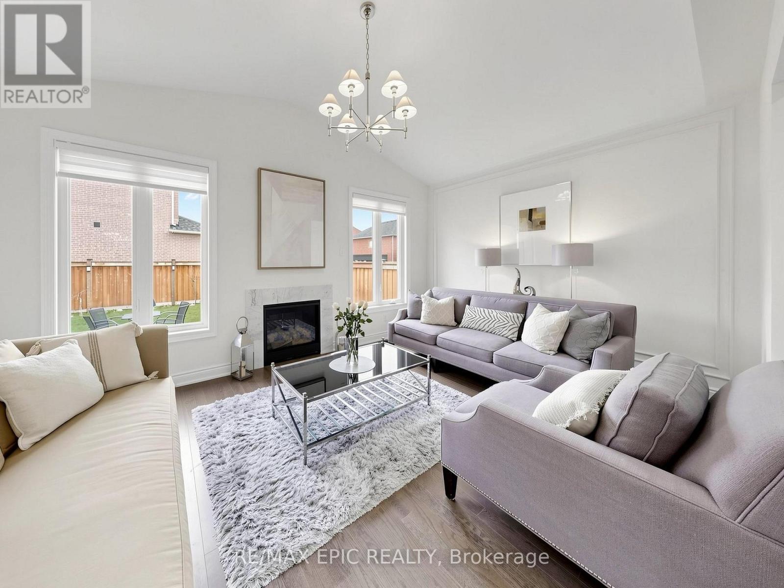 122 Scarlet Way, Bradford West Gwillimbury (Bradford), Ontario  L3Z 4J2 - Photo 3 - N13023774