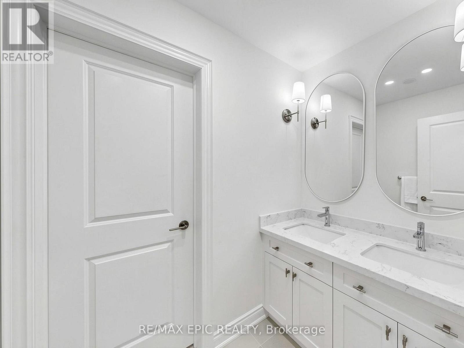 122 Scarlet Way, Bradford West Gwillimbury (Bradford), Ontario  L3Z 4J2 - Photo 44 - N13023774