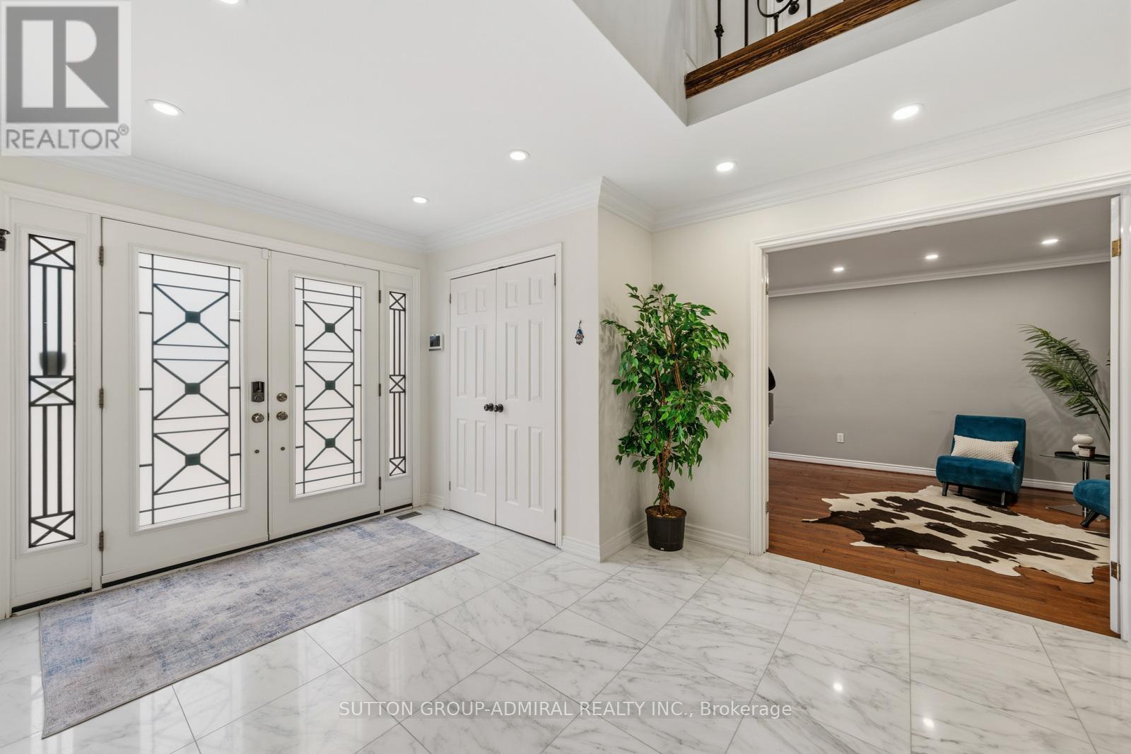 8 Beaufort Hills Road, Richmond Hill, Ontario  L4E 2N5 - Photo 5 - N13023826