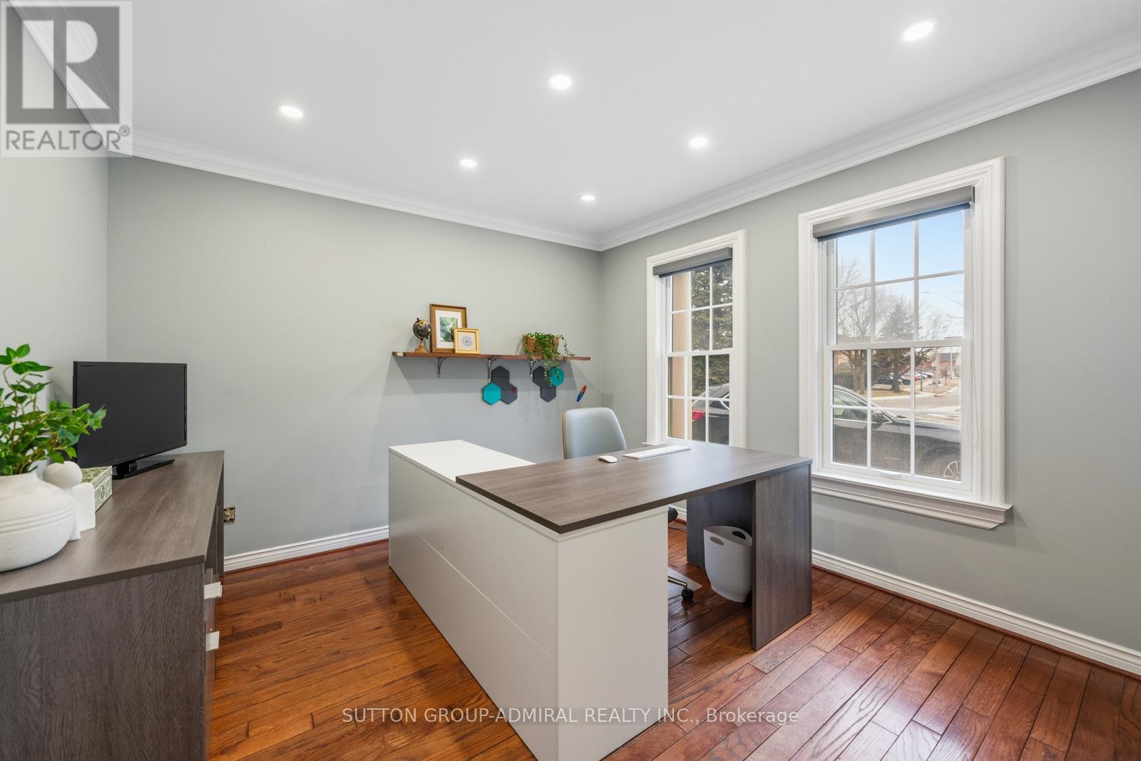 8 Beaufort Hills Road, Richmond Hill, Ontario  L4E 2N5 - Photo 7 - N13023826