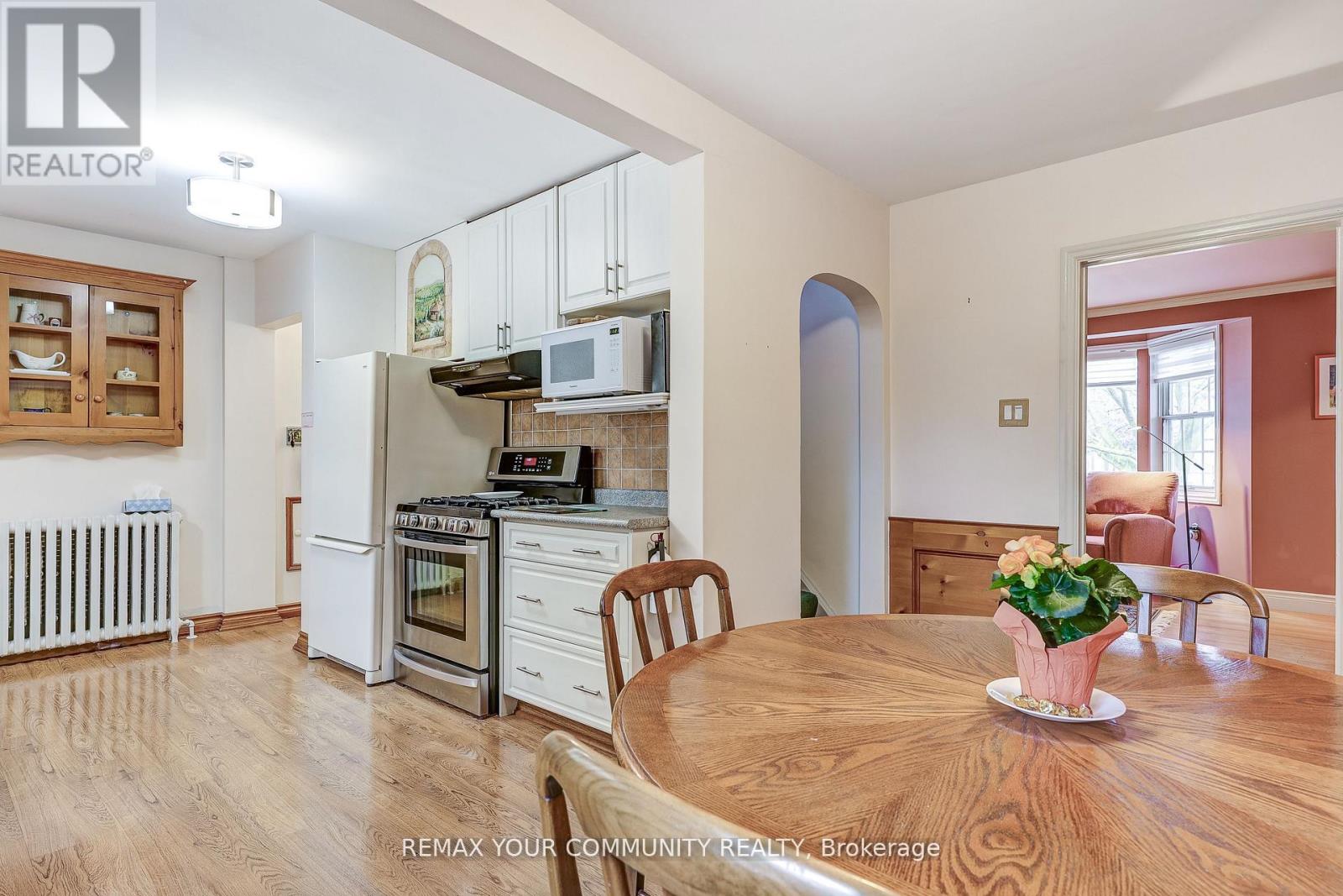 30 Dunning Avenue, Aurora, Ontario  L4G 6H7 - Photo 10 - N13023846