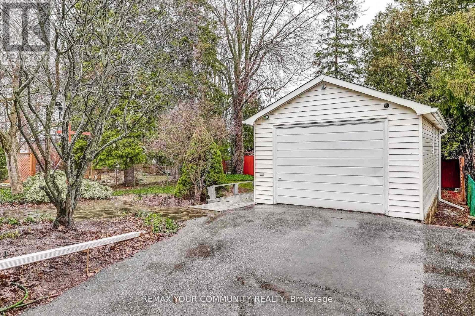 30 Dunning Avenue, Aurora, Ontario  L4G 6H7 - Photo 37 - N13023846