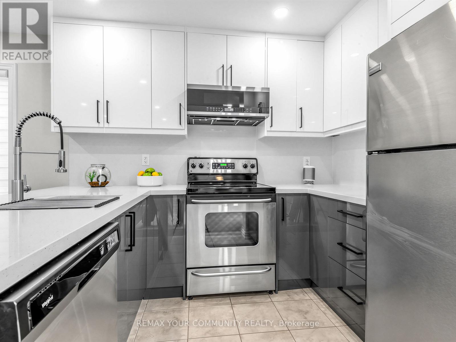 18 Admiral Crescent, Essa (Angus), Ontario  L0M 1B4 - Photo 6 - N13023858