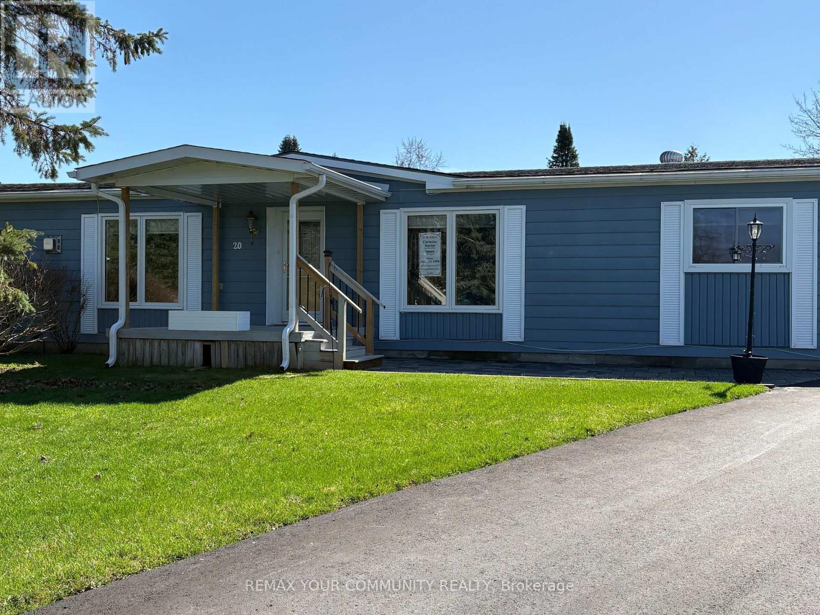 20 Geneva Court, Georgina (Sutton & Jackson's Point), Ontario  L0E 1R0 - Photo 2 - N13023888