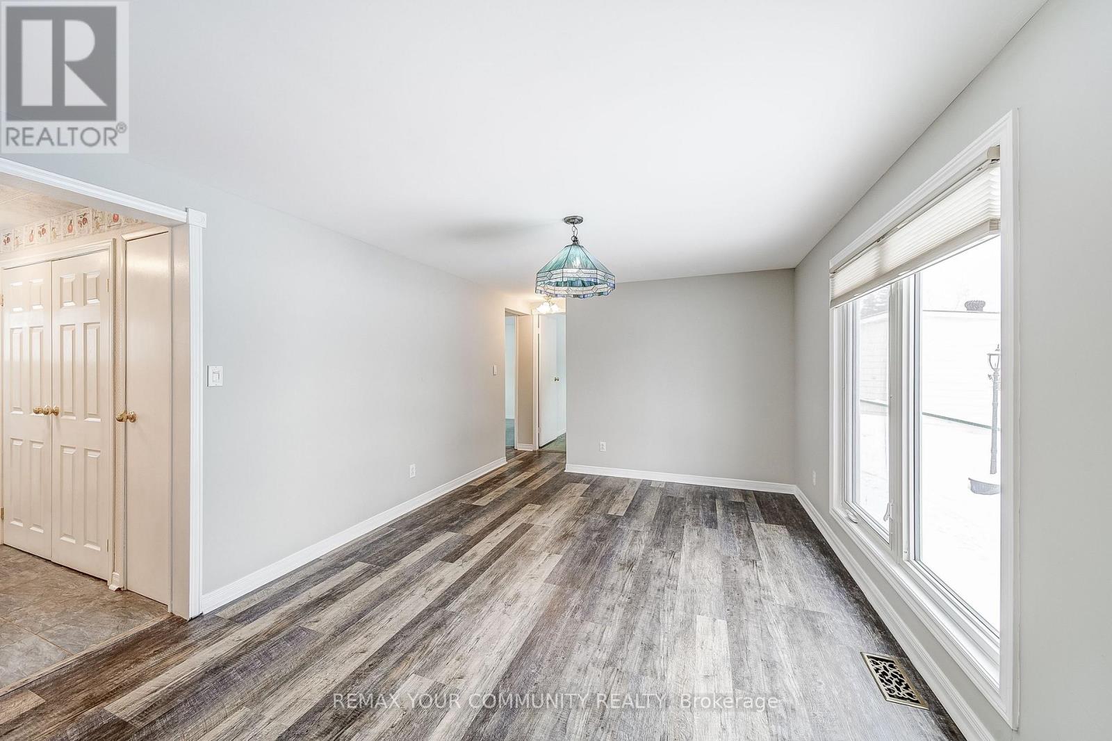 20 Geneva Court, Georgina (Sutton & Jackson's Point), Ontario  L0E 1R0 - Photo 5 - N13023888