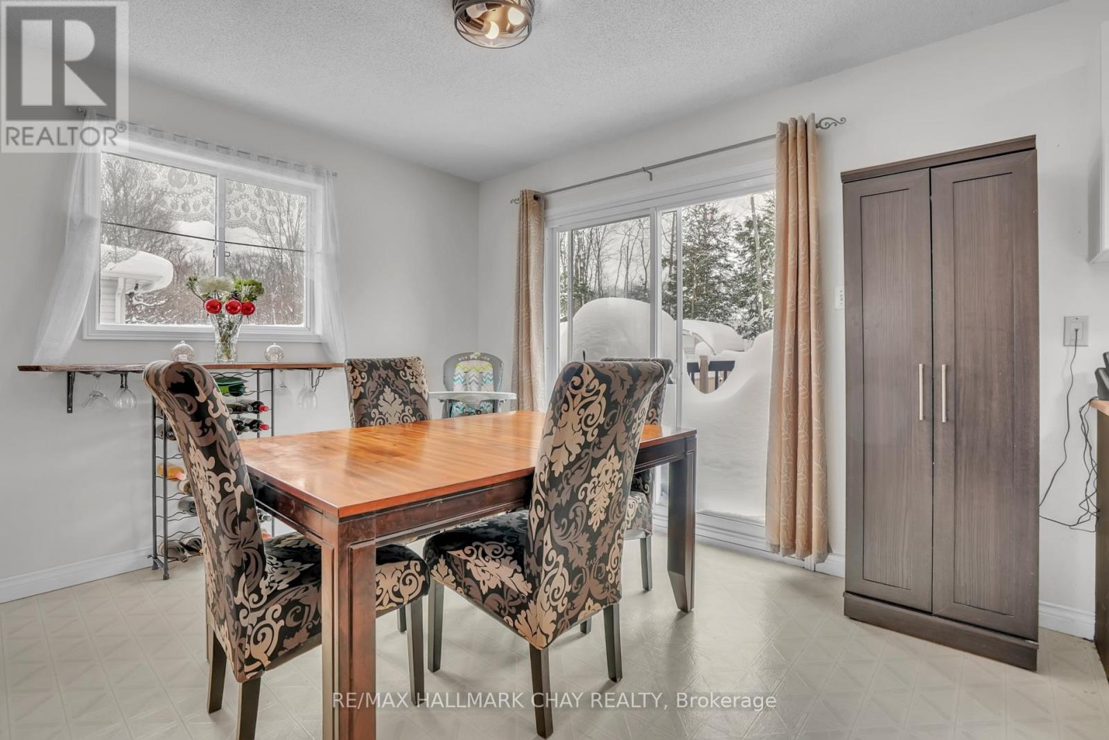 149 Osborne Street, Tay (Victoria Harbour), Ontario  L0K 2A0 - Photo 7 - S13023852