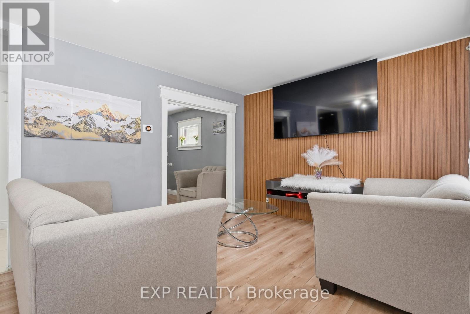 5537 Prince Edward Avenue, Niagara Falls, Ontario  L2G 5H7 - Photo 7 - X12782466