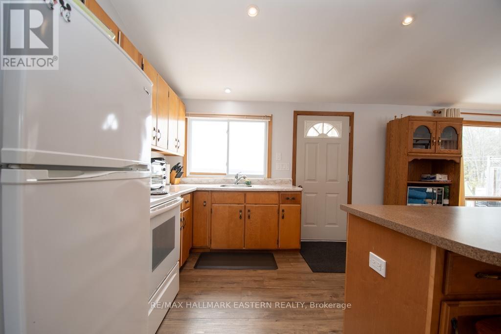 913 Drain Drive, Douro-Dummer, Ontario  K0L 2H0 - Photo 18 - X12939856
