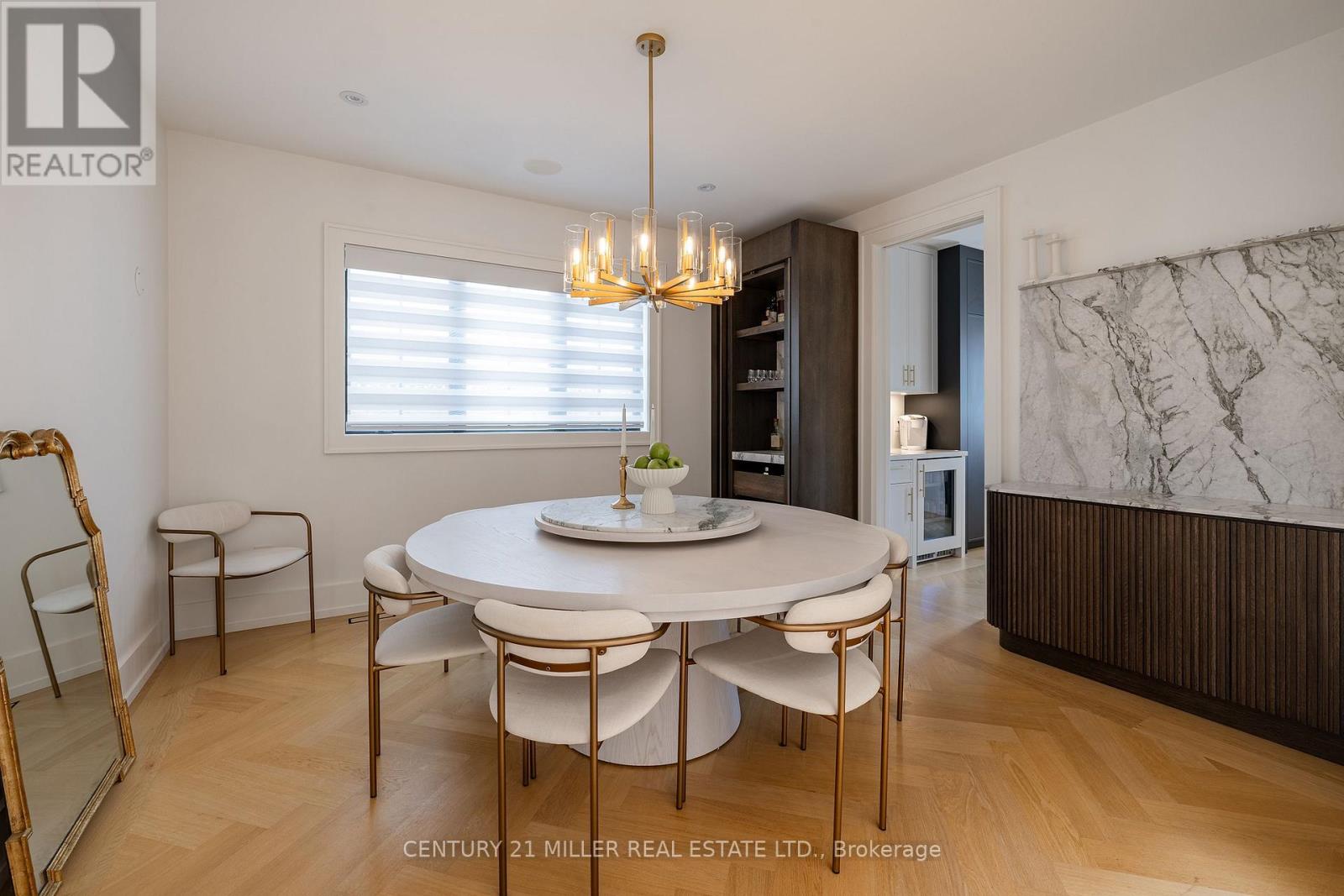 367 Seaton Drive, Oakville, Ontario  L6L 3X9 - Photo 15 - W13023772