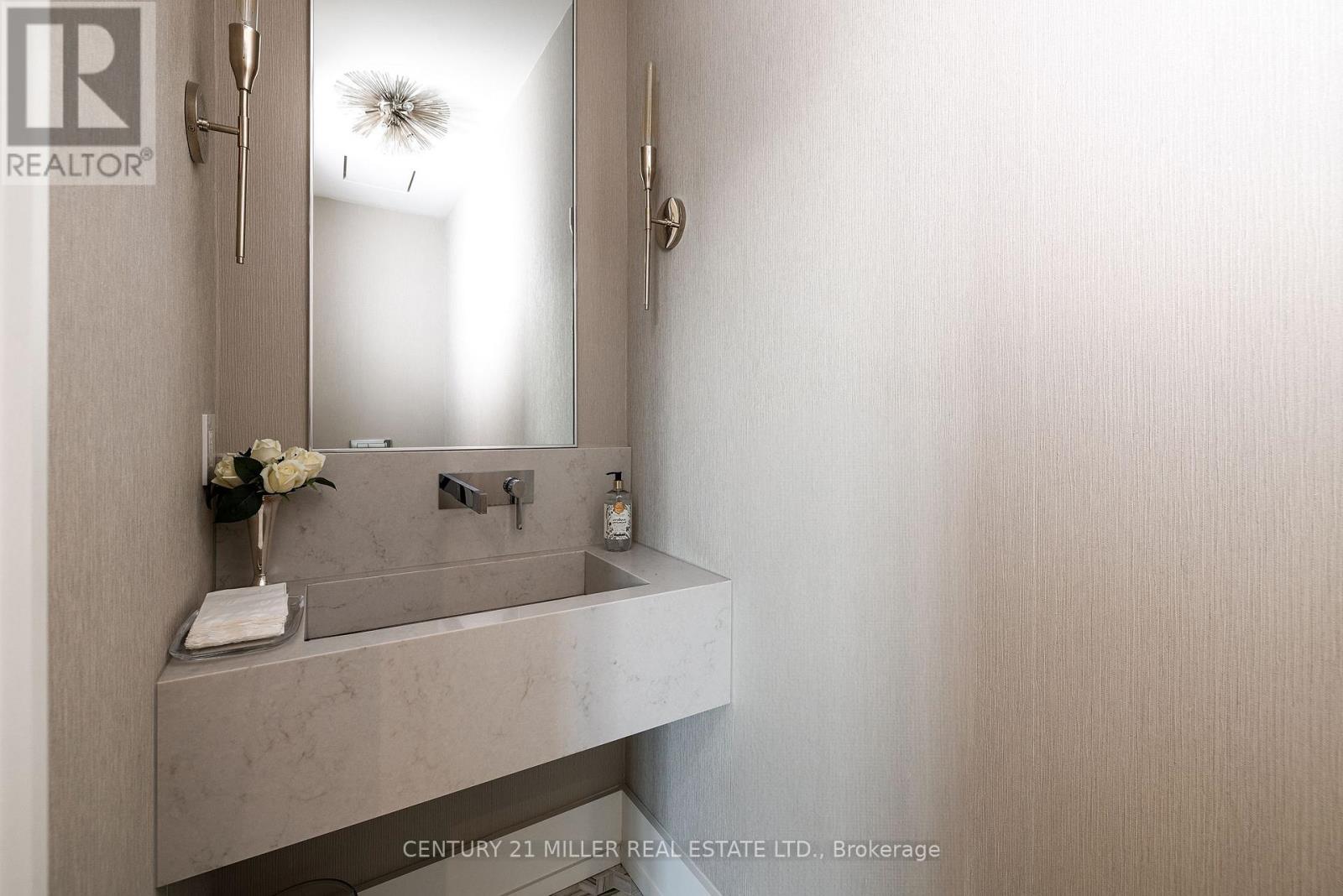 367 Seaton Drive, Oakville, Ontario  L6L 3X9 - Photo 19 - W13023772