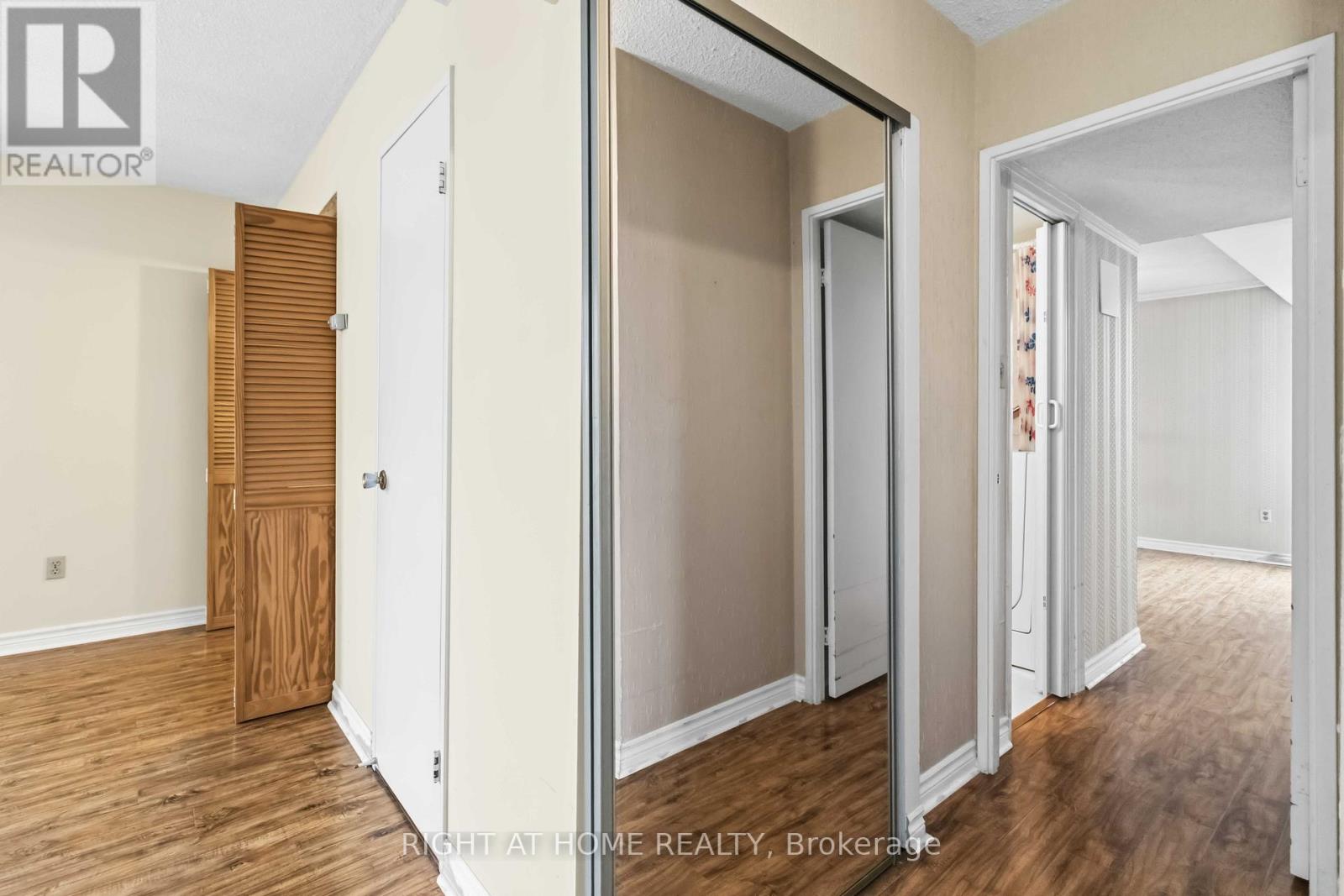 2107 - 3100 Kirwin Avenue, Mississauga, Ontario  L5A 3S6 - Photo 27 - W13023844