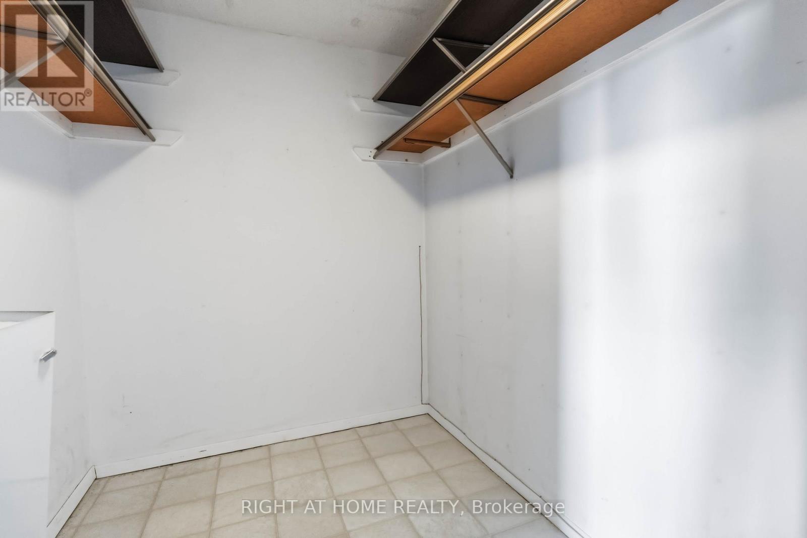 2107 - 3100 Kirwin Avenue, Mississauga, Ontario  L5A 3S6 - Photo 34 - W13023844