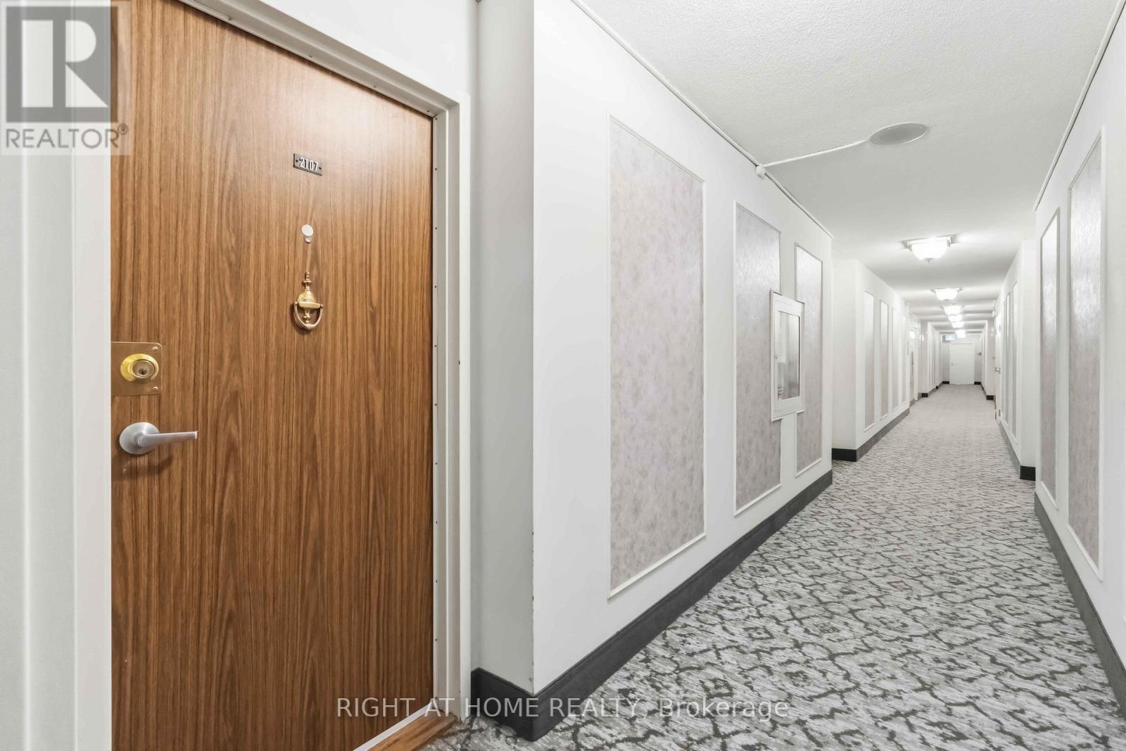 2107 - 3100 Kirwin Avenue, Mississauga, Ontario  L5A 3S6 - Photo 5 - W13023844