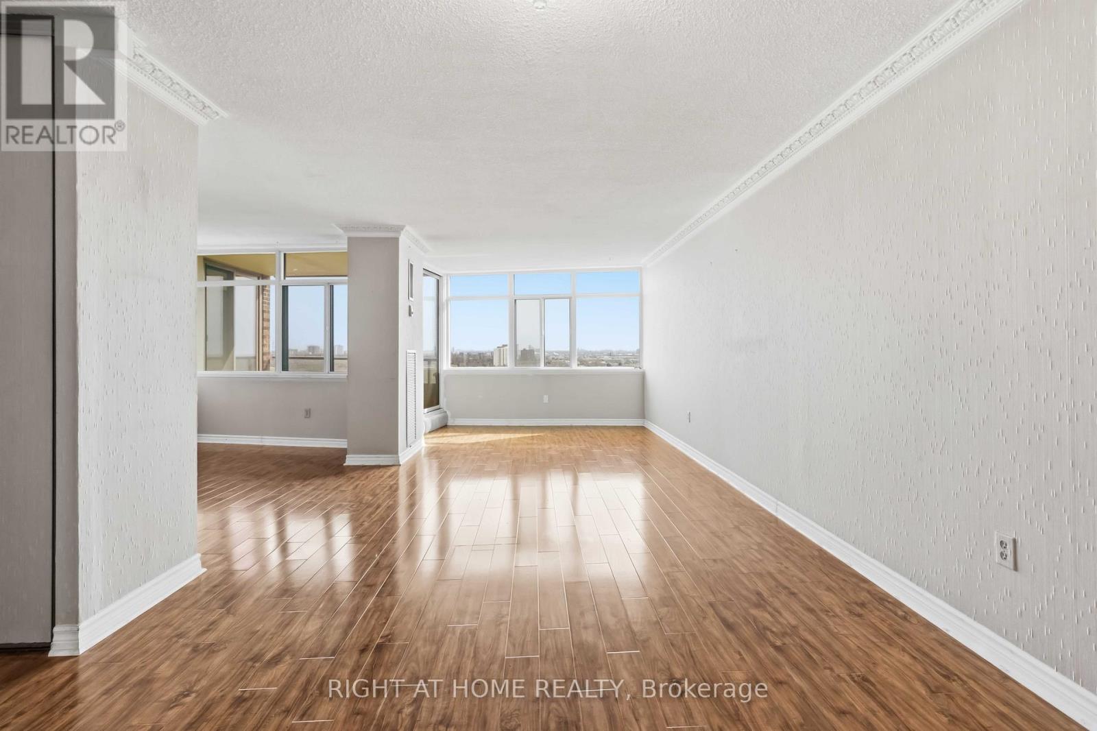 2107 - 3100 Kirwin Avenue, Mississauga, Ontario  L5A 3S6 - Photo 9 - W13023844