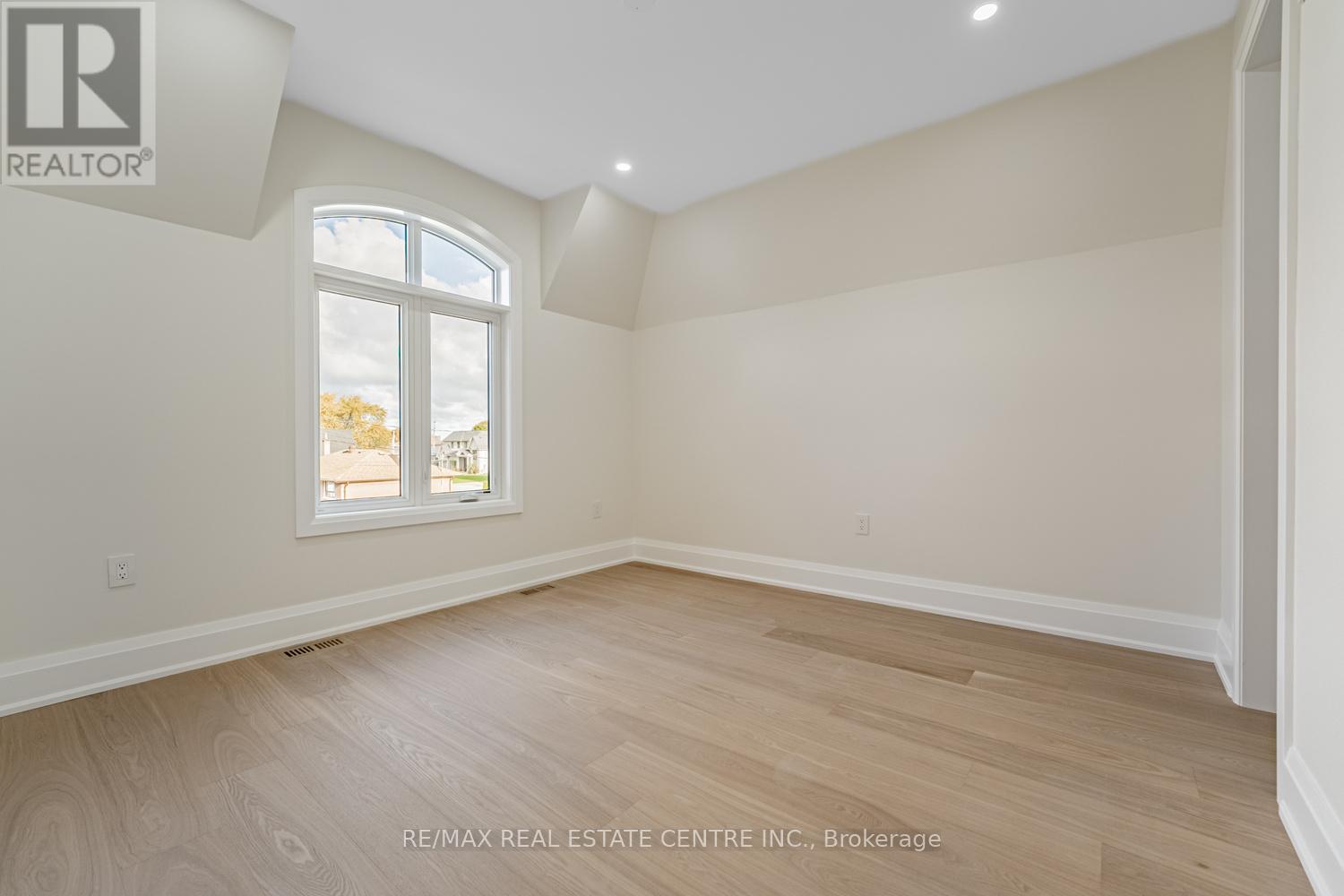 368 Weighton Drive, Oakville, Ontario  L6K 2R4 - Photo 20 - W13023856