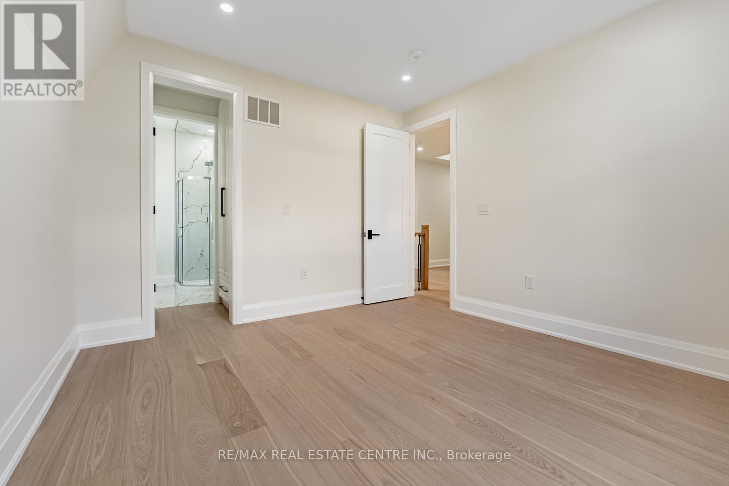 368 Weighton Drive, Oakville, Ontario  L6K 2R4 - Photo 21 - W13023856