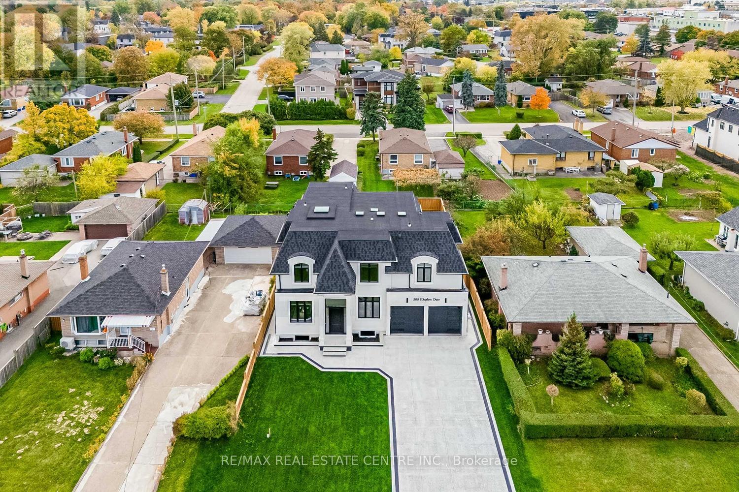 368 Weighton Drive, Oakville, Ontario  L6K 2R4 - Photo 45 - W13023856