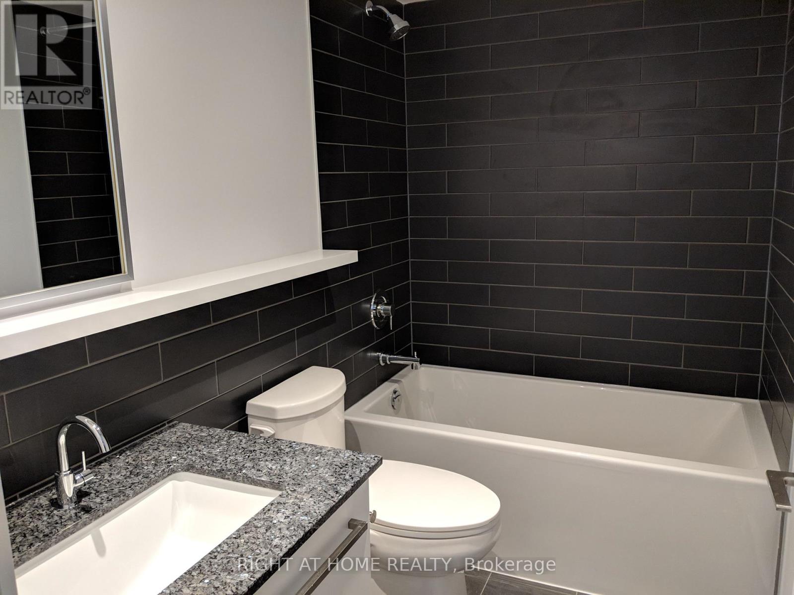 318 - 160 Flemington Road, Toronto, Ontario  M6A 0A9 - Photo 11 - W13023868