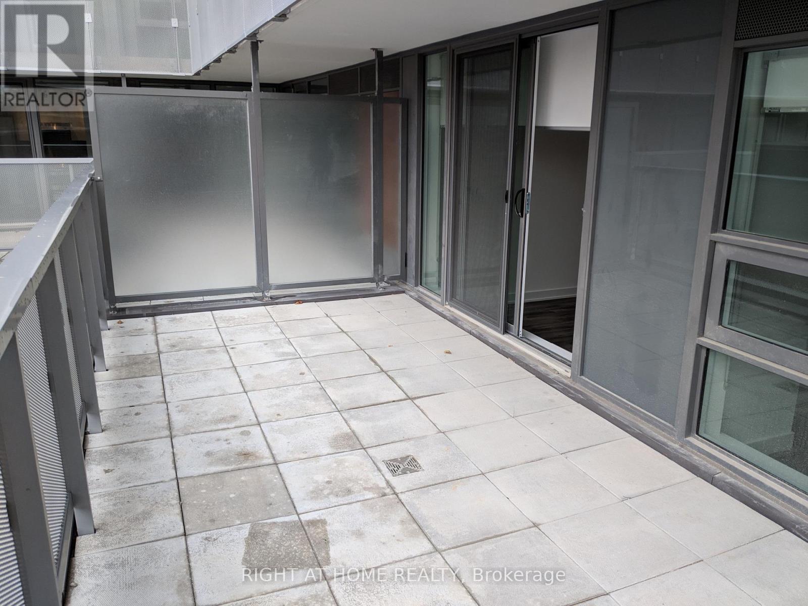 318 - 160 Flemington Road, Toronto, Ontario  M6A 0A9 - Photo 13 - W13023868