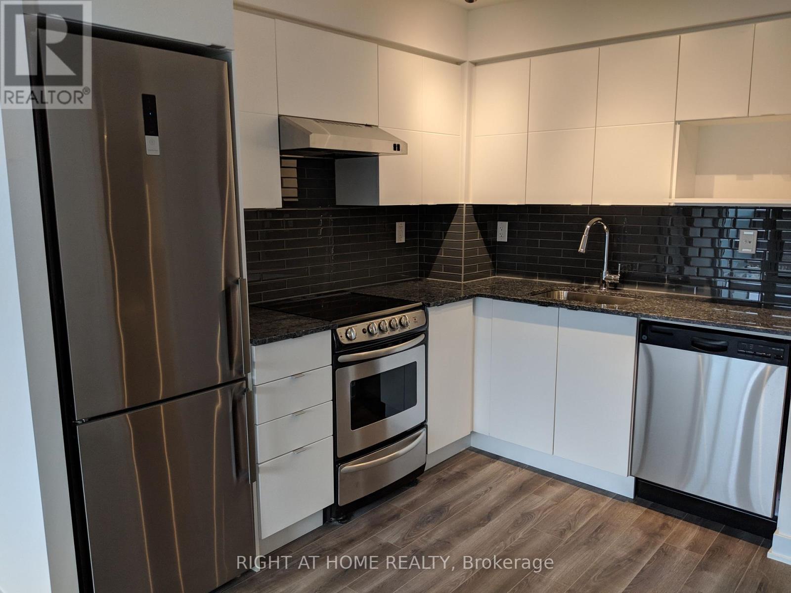 318 - 160 Flemington Road, Toronto, Ontario  M6A 0A9 - Photo 3 - W13023868