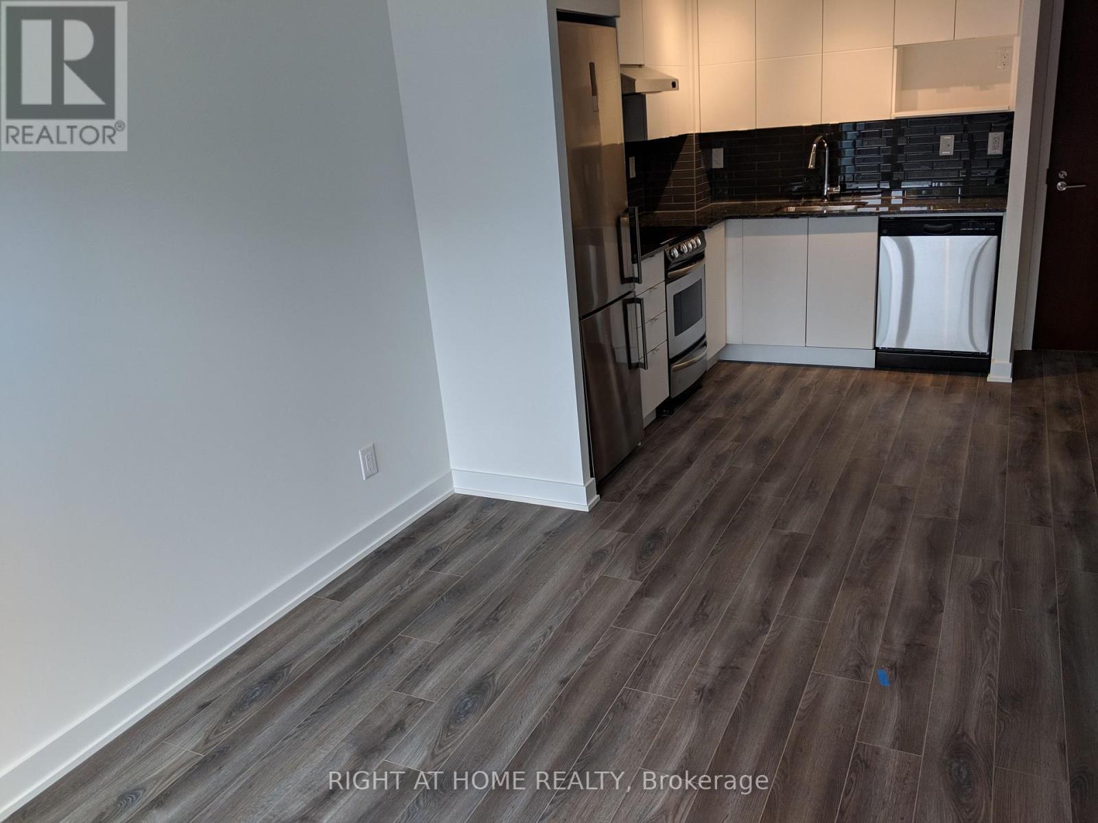 318 - 160 Flemington Road, Toronto, Ontario  M6A 0A9 - Photo 5 - W13023868