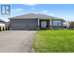 315 AUTUMN MEADOW WAY, Ottawa, Ontario