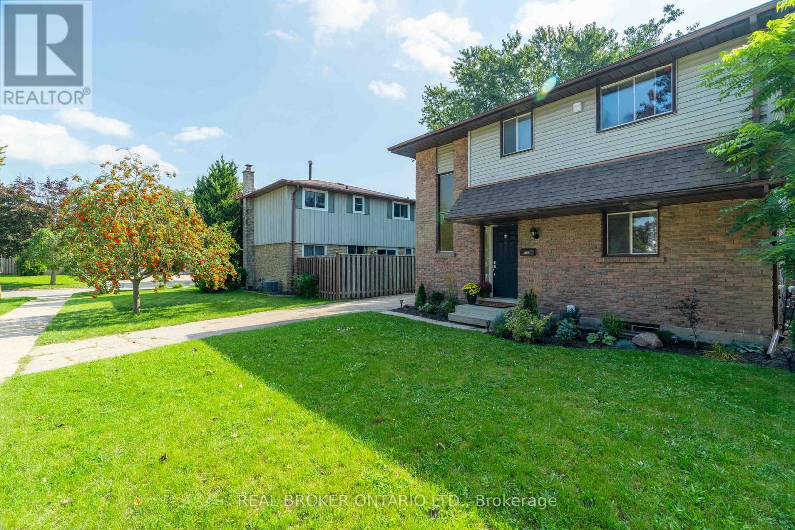 232 Cedarwoods Crescent, Kitchener, Ontario  N2C 2J8 - Photo 7 - X13023872