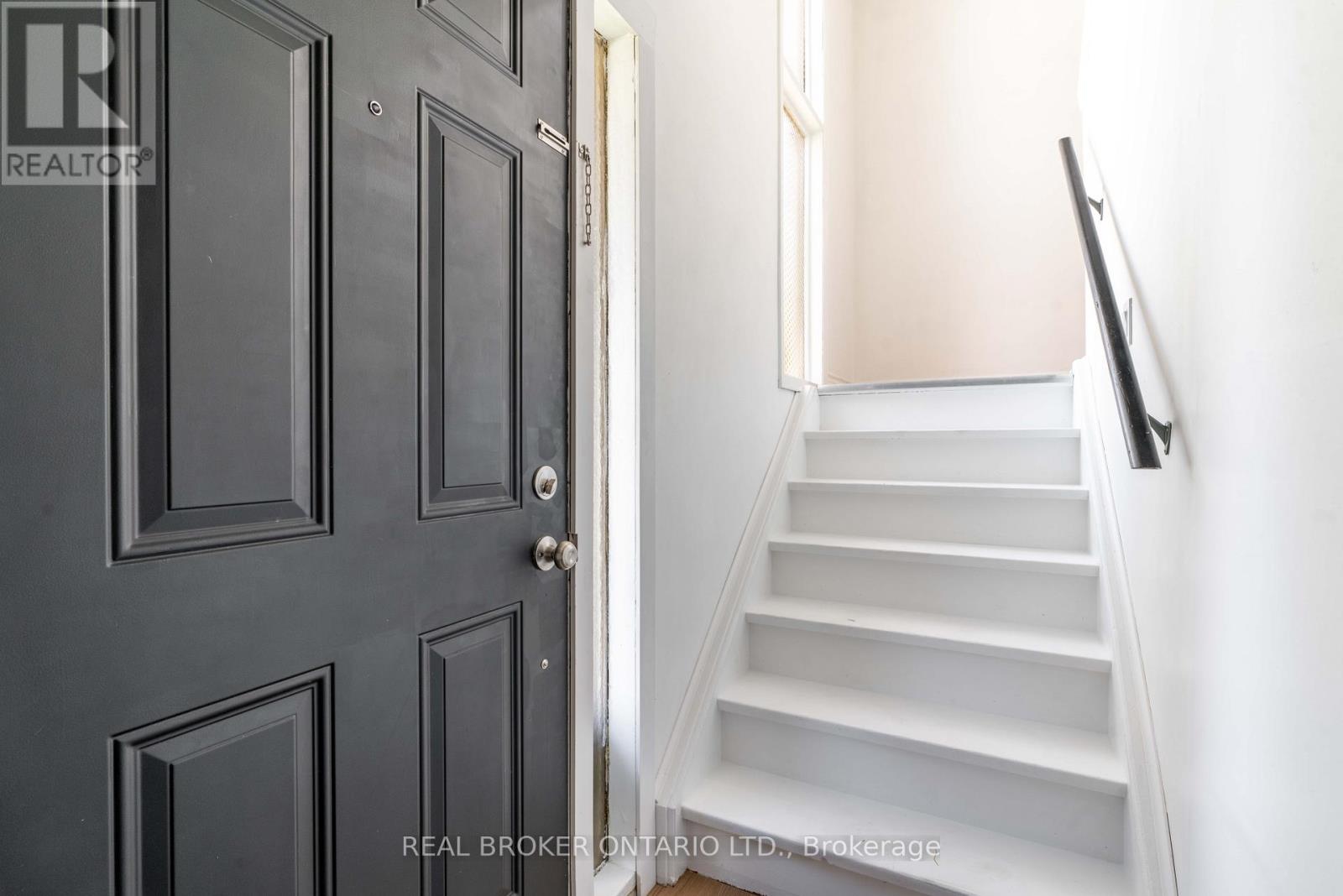 232 Cedarwoods Crescent, Kitchener, Ontario  N2C 2J8 - Photo 8 - X13023872