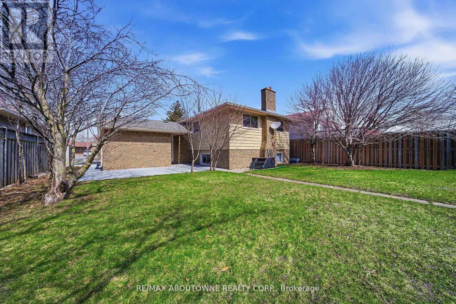 7238 Parkdale Street, Niagara Falls, Ontario  L2E 5P3 - Photo 23 - X13023900