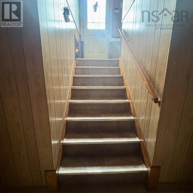 3339 Emerlad Street, New Waterford, Nova Scotia  B1H 1H7 - Photo 21 - 202607712
