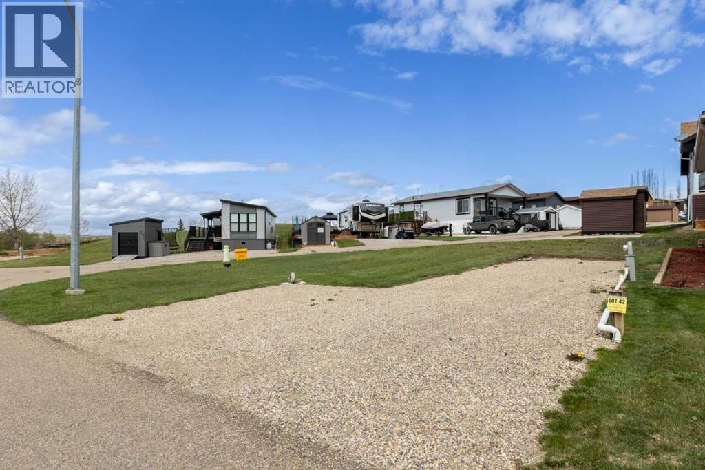 5042, 25054 South Pine Lake Road, Rural Red Deer County, Alberta  T0M 1R0 - Photo 6 - A2280243