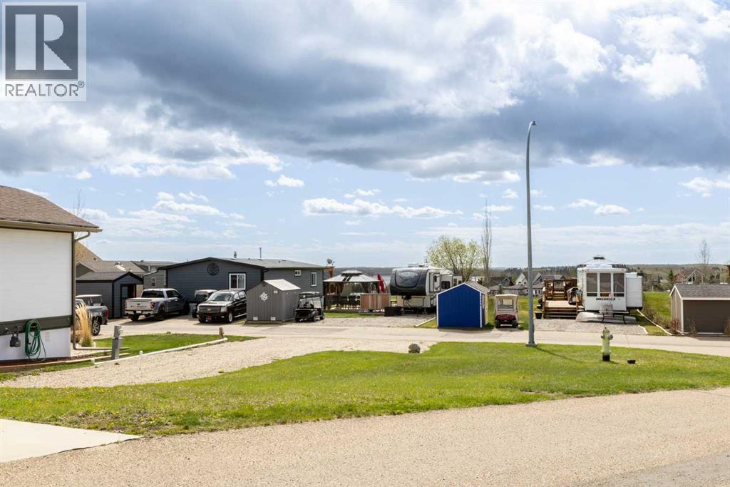 5042, 25054 South Pine Lake Road, Rural Red Deer County, Alberta  T0M 1R0 - Photo 7 - A2280243